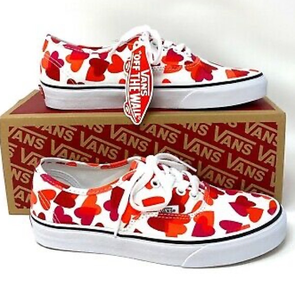 🆕♥️ LOVE & HEARTS SNEAKERS BY VANS ♥️🆕 - Picture 7 of 9